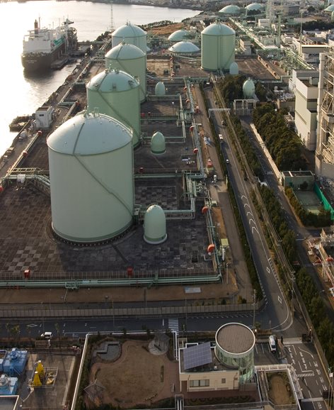 Overhead photo of LNG facility